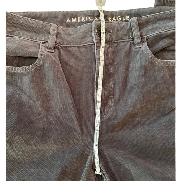 American Eagle Gray Super Stretch Corduroy High Rise Jegging Pants, size 14 - Picture 6 of 10